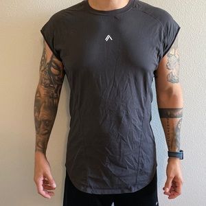 Alphalete Athletics Velocity Sleeveless Tee